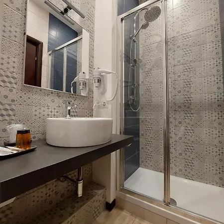 Lussuosamente Luxury קלטניסטה